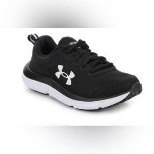Under Armour Assert - Black and White